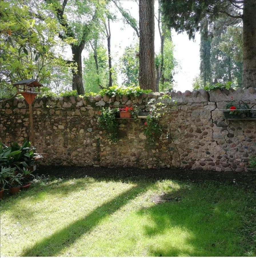 Апартаменти La Casa Di Marzia Бардоліно Екстер'єр фото